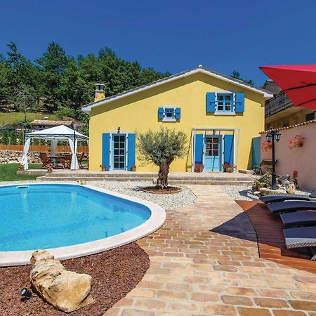 Stunning Home In Jurdani With Wifi Mucici ภายนอก รูปภาพ